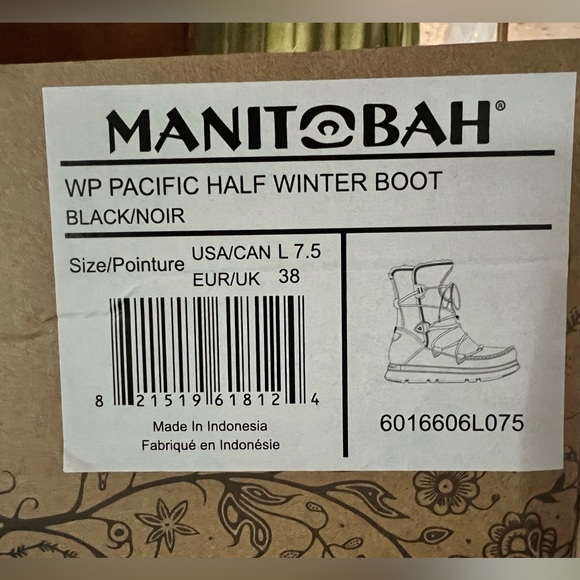 Manitobah Pacific Half Winter Boot NWT - Picture 8 of 8